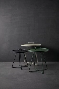 Cane-line On-the-move Pöytä, Pieni, Tummanvihreä -EMI Sisustus Kauppa 5062AS 5065ADG 5066AI