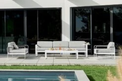 Fermob Bellevie 3-istuttava Sohva, Cactus - Flannel Grey -EMI Sisustus Kauppa BELLEVIE BLANC COTON AIX VISUEL2023 ANTHONY LANNERETONNE 3 4