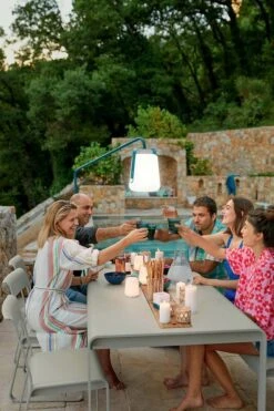 Fermob Bellevie Tuoli, Liquorice 12 Fermob Bellevie Tuoli, Liquorice -EMI Sisustus Kauppa BELLEVIE GRIS ARGILE BALAD BAMBOO CUUB DOMAINE SAINT SAUVEUR ALBUM2022 TOM WATSON 2