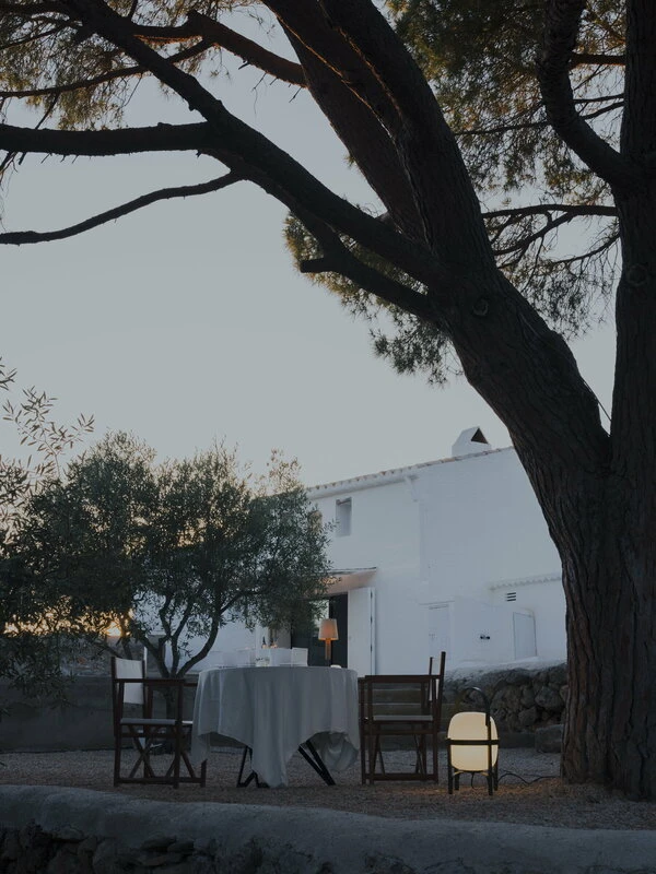 Santa & Cole Cesta Exterior Pöytävalaisin, Musta 6 Santa & Cole Cesta Exterior Pöytävalaisin, Musta - Image 4