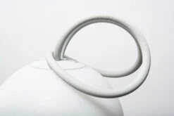 Fatboy Bolleke Valaisin, Vaaleanharmaa -EMI Sisustus Kauppa FATBOY bolleke detail light grey 3