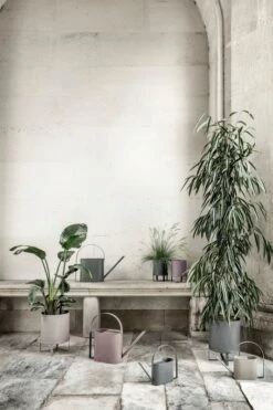 Ferm LIVING Bau Ruukku, Iso, Lämmin Harmaa -EMI Sisustus Kauppa FERM 7397