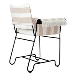GUBI Tropique Tuoli Hapsuilla, Musta - Leslie Stripe 40 -EMI Sisustus Kauppa Gubi 2023 B3Q Tropique Dining Chair with Fringes Black Frame Leslie Stripe 40