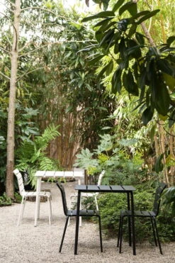 Valerie_objects Aligned Ruokapöytä, 70 X 70 Cm, Luonnonvalkoinen -EMI Sisustus Kauppa ValerieObjects MaartenBaas 606 HR